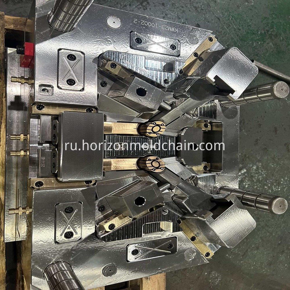 Top-level injection mold pictures